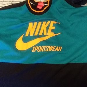 Nike short sleeve sweater 3×